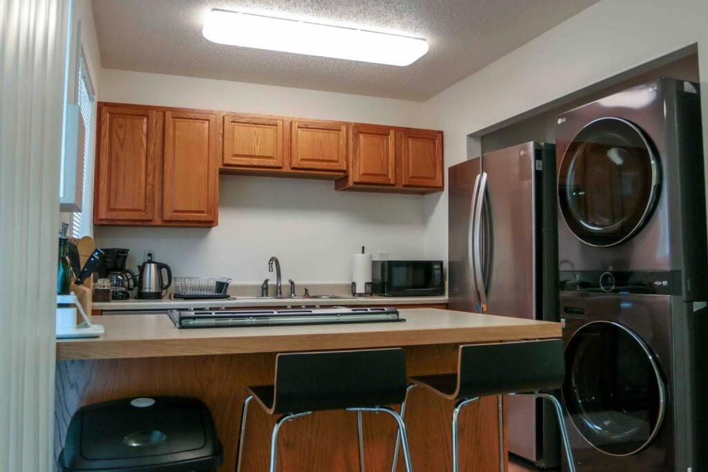 ポートランドAmazing Entire House + Parkingアパートメント エクステリア 写真