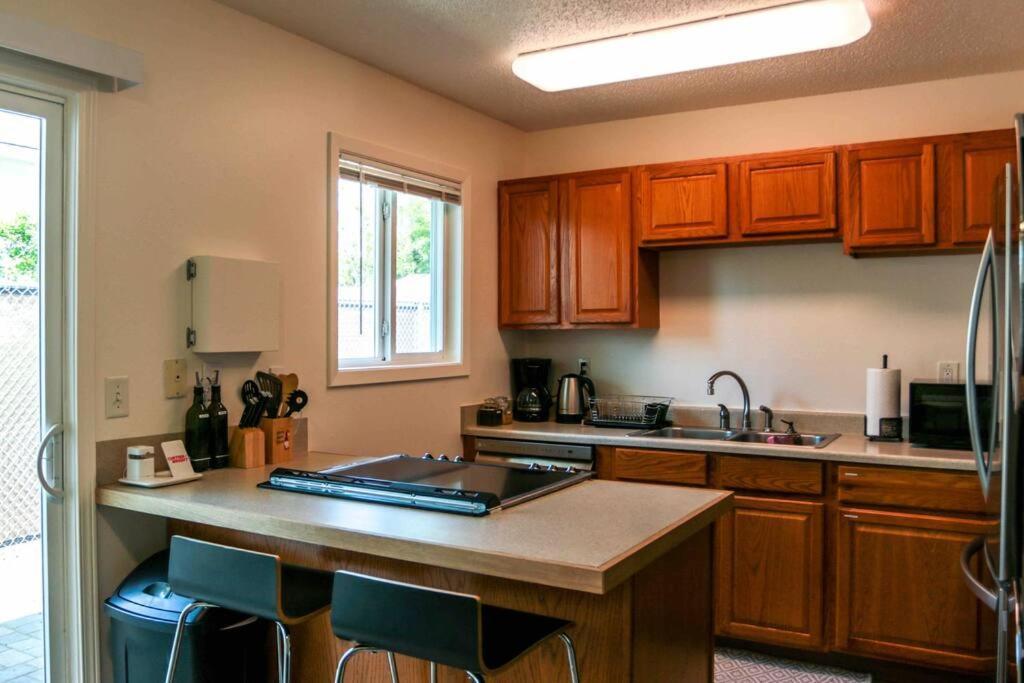 ポートランドAmazing Entire House + Parkingアパートメント エクステリア 写真